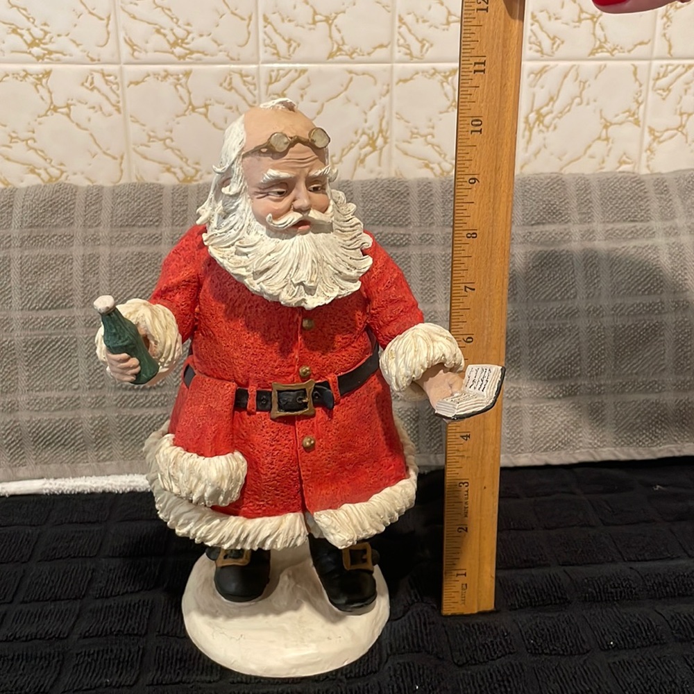 Duncan Royale Soda Pop P. Apsit Santa figurine